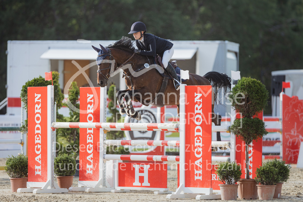 220728_BHO_ST_M1-Spr_1-682 | Deine schönsten Turniermomente als professionelle Fotos! Entdecke hochwertige Pferdesport-Fotografie im Online-Shop. Jetzt Fotos finden & bestellen!