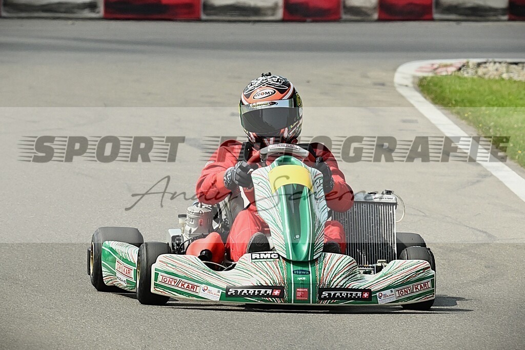 aDSC_9885 | Kaufen Sie Sportbilder im Onlineshop von Andy Scherrer Sportfotografie. Faszinierende Bilder von Sportevents aus der ganzen Schweiz. Fussball, Frauenfussball, Unihockey, Handball, Schwingen und weiteren Sportarten. - Realisiert mit Pictrs.com