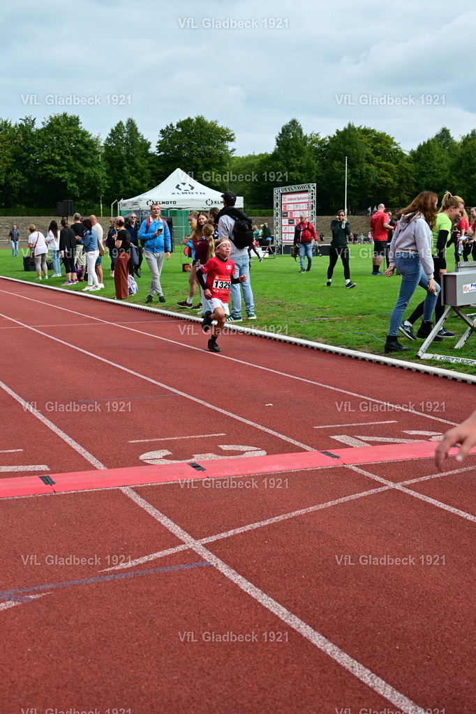 2026-08-23_Sparkassenlauf_1K5_RM_000394 | Die Fotografen - Realisiert mit Pictrs.com