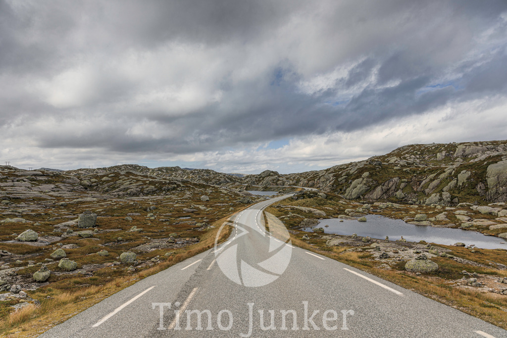 Shop_raods_und_curves-5447 | junker-foto - Realisiert mit Pictrs.com