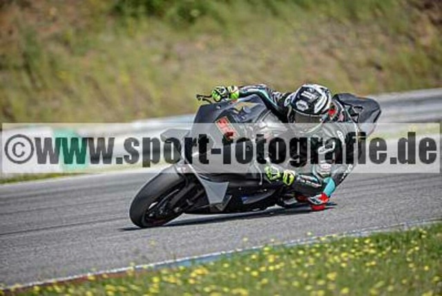 pube9262 | Professionelle Fotos von Sportveranstaltungen, aber auch Hochzeiten und anderen Events. - Realisiert mit Pictrs.com