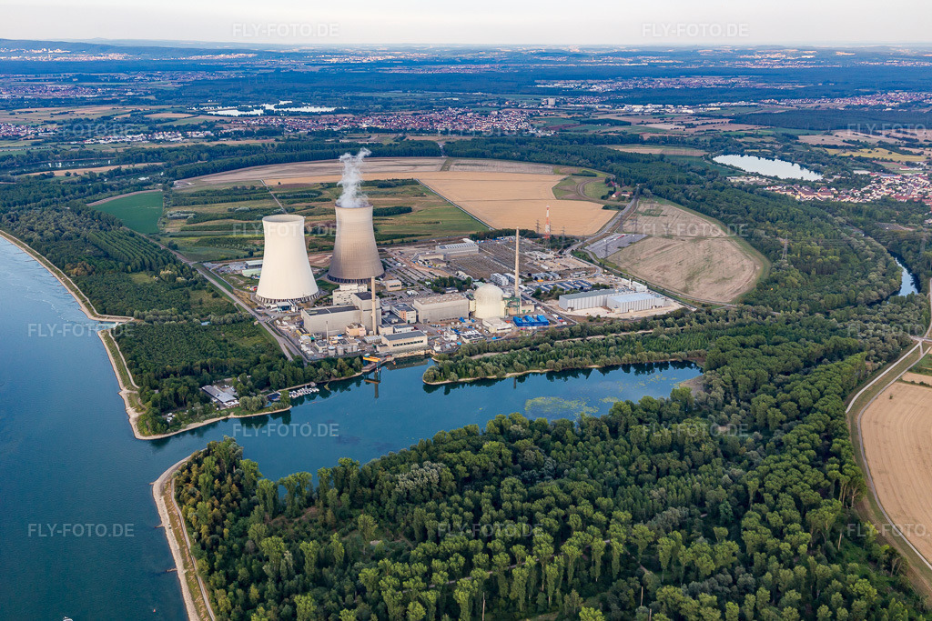 Luftbild: AKW in Philippsburg im Bundesland Baden-Württemberg in Deutschland. Foto: IMG_109330.jpg vom 30.07.2018 durch Werner Riehm/FLY-FOTO.de