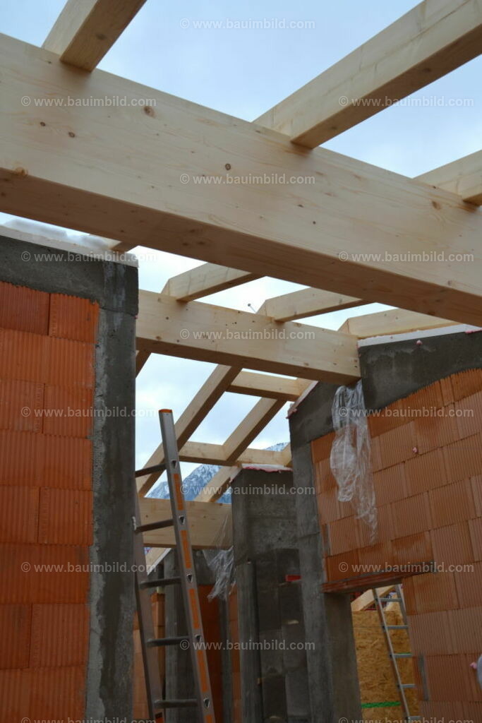bib-lg09-holzbau-0155 | Nach LV-Leistungsgruppen sortierte Detailfotos über den Bau eines Hauses. Alle Hausbau-Bilder direkt vom Urheber und Autor der Website Haus-Selber-Bauen.com