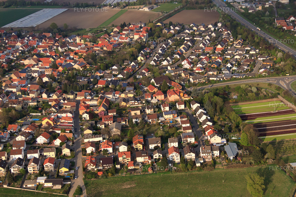 Luftbild: Ringstraße von Westen im Ortsteil Schauernheim in Dannstadt-Schauernheim im Bundesland Rheinland-Pfalz in Deutschland. Foto: IMG_49879.jpg vom 13.04.2012 durch Werner Riehm/FLY-FOTO.deAuflösung des Originals: 4752 x 3168 px