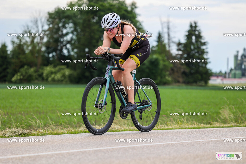 BR8A6945 | Stadttriathlon Erding 2025. #yourpictrs #sportshot_your_pictrs @Sportshotphotography #stadttriathlonerding Copyright: www.sportshot.de