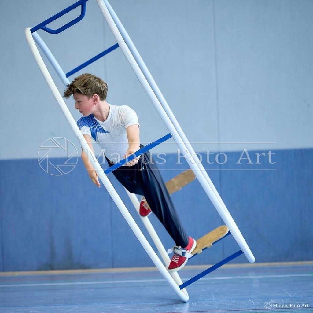 2024-06-21-B-DSC02145 | Professionelle Sportfotografie in Hamburg, Schleswig-Holstein und Niedersachsen – spezialisiert auf Rhönrad, Geräteturnen, Leistungsturnen und rhythmische Sportgymnastik. Bundesweite Begleitung von Rhönrad-Events. Jetzt Sport-Fotos - Realisiert mit Pictrs.com