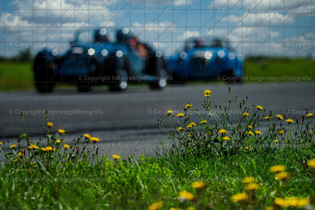 Morgan | Foto vom 3. Classic Motor Weekend 18. - 20. August 2023 auf dem Flugplatz in Obermehler - Realisiert mit Pictrs.com