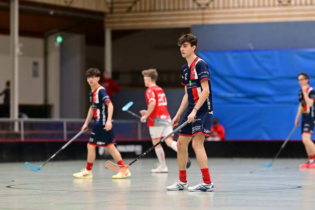 Floorball I Herren I Saison 2024-2025 I 2. FBL Herren Nord-West I 12. Spieltag I MTV Mittelnkirchen - SSF Dragons Bonn II I 037681 | Der Sportfotograf. - Realisiert mit Pictrs.com