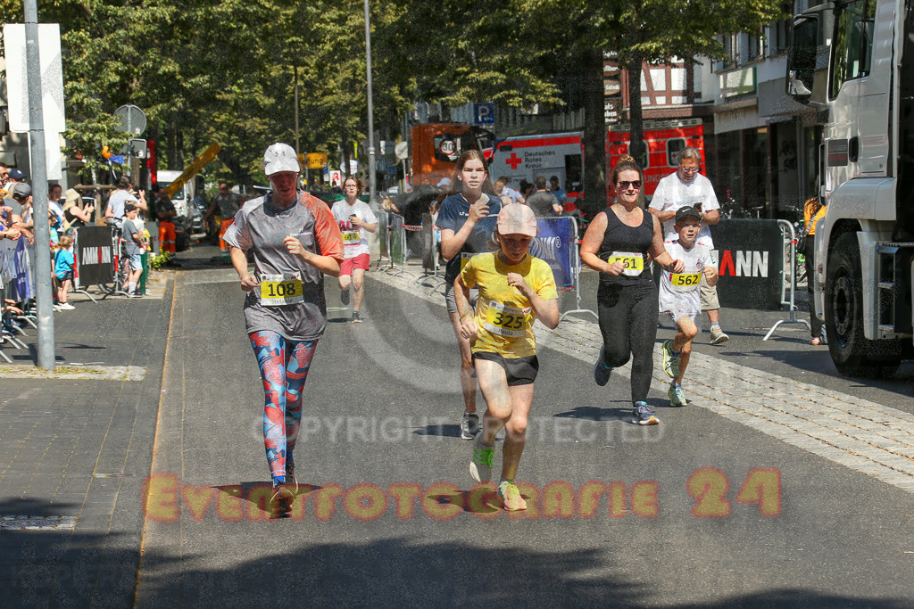 250621_1047_EX1_2529 | Sportfotografie im Rhein-Sieg Kreis, Köln, Bonn, NRW, Rheinland Pfalz, Hessen, etc. Unser Tätigkeitsfeld umfasst den Laufsport vom Volkslauf über den Marathon, Duathlon, Triathon bis zum Ultralauf wie Kölnpfad Ultra oder Schindertrail.