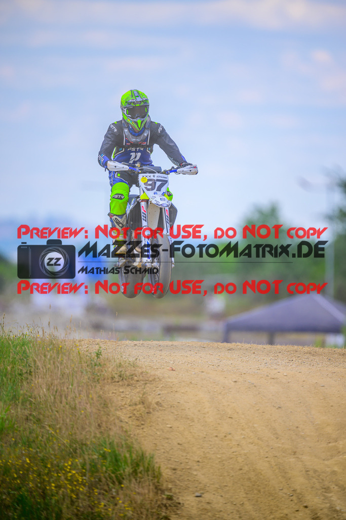 MaZZes_Fotomatrix_20250704_6007705_7232 | GELB