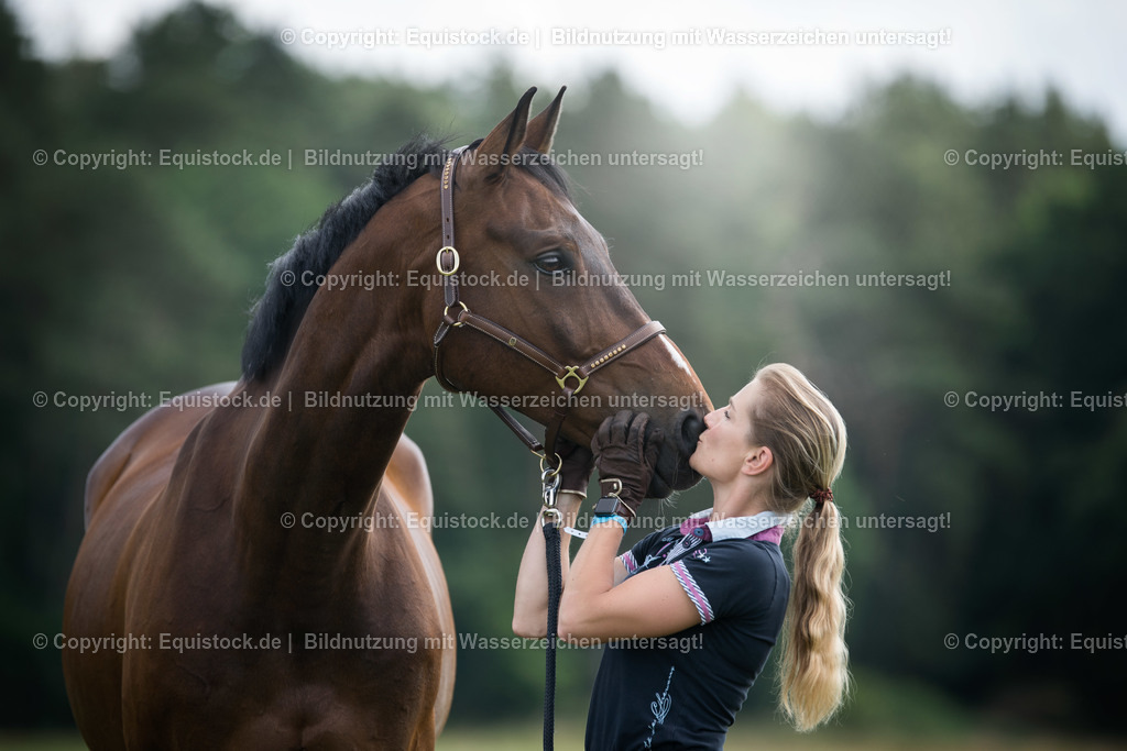 TS_20180615_Julia_Mestern_0003 | equistock