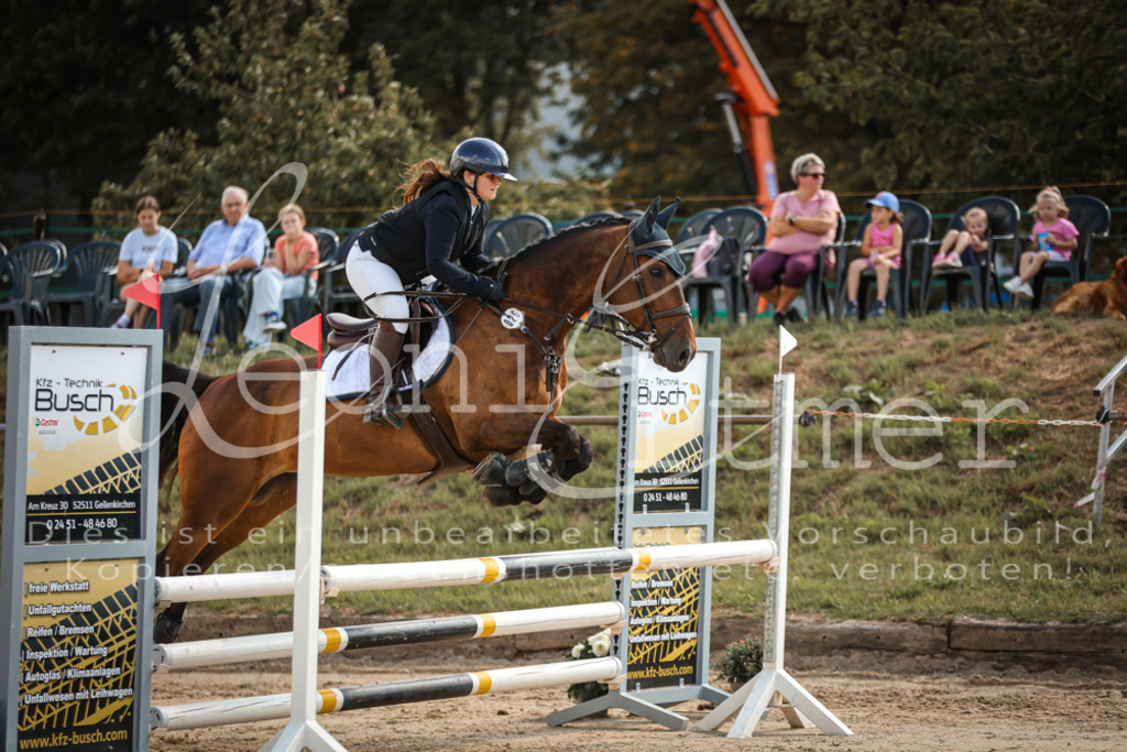 24.FrSpA00140 | Leoni Ertmer Photography - Realisiert mit Pictrs.com