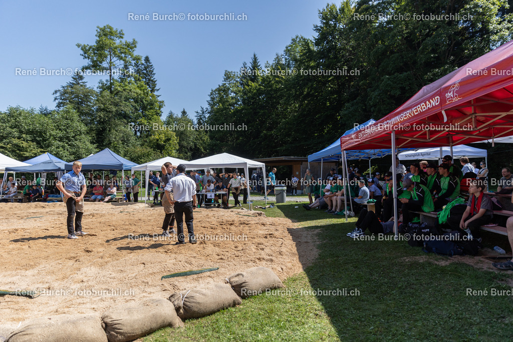 602A0357 | René Burch leidenschaftlicher Fotograf aus Kerns in Obwalden.  Hier finden sie Sport, Landschaft und Natur Fotografie.
 - Realisiert mit Pictrs.com