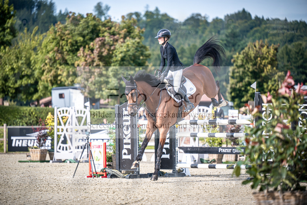 DOS_5892 | Entdecke hochwertige Reitturnierfotos von Foto Oger. Professionell, emotional und authentisch – jetzt Lieblingsmomente im Shop bestellen. - Realisiert mit Pictrs.com
