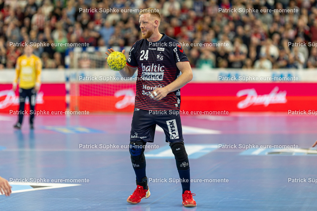 Handball I Herren I Daikin HBL I Saison 2024-2025 I 23. Spieltag I SG Flensburg-Handewitt - THW Kiel | Handball: Bundesliga, SG Flensburg-Handewitt - THW Kiel, 23. Spieltag, GP JOULE ArenaJim Gottfridsson (24, SG Flensburg Handewitt)
