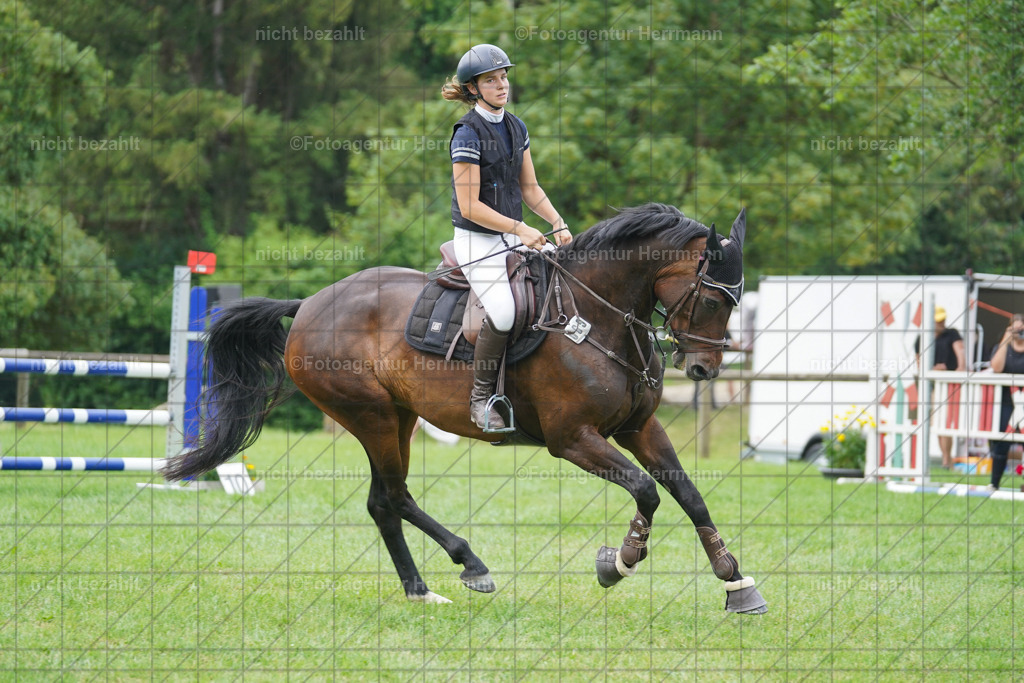 20240706-FAH06330 | Grafing Turnierfotos, Reitverein Ebersberg, Turnierfotografen Bayern, reitsportbilder, Pferdefotograf, reitsportfotograf, Sportbilder, Reitsportfotografie, Fotoagentur Herrmann, Turnierfotograf