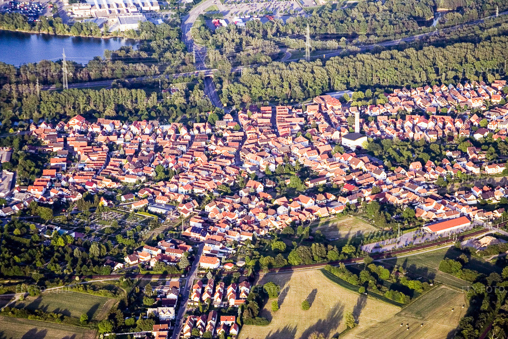 Luftbild: Altwörth in Wörth am Rhein im Bundesland Rheinland-Pfalz in Deutschland. Foto: IMG_2608.jpg vom 09.06.2006 durch Werner Riehm/FLY-FOTO.de