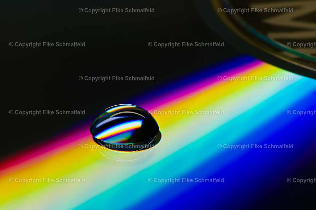 Tropfen-im-Prismenlicht-08 | Elke Schmalfeld - Realisiert mit Pictrs.com