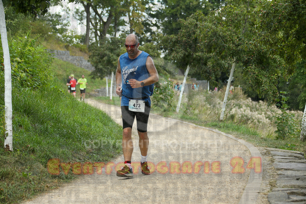 250824_1359_EX1_4525 | Sportfotografie im Rhein-Sieg Kreis, Köln, Bonn, NRW, Rheinland Pfalz, Hessen, etc. Unser Tätigkeitsfeld umfasst den Laufsport vom Volkslauf über den Marathon, Duathlon, Triathon bis zum Ultralauf wie Kölnpfad Ultra oder Schindertrail.