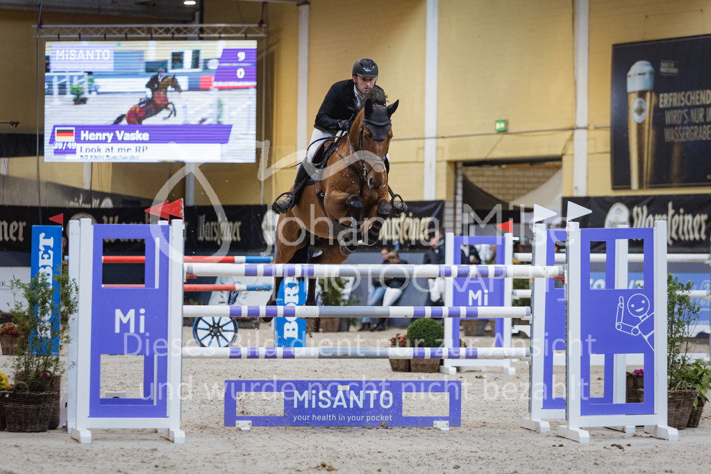 221021_Warstein_Championat-546 | Deine schönsten Turniermomente als professionelle Fotos! Entdecke hochwertige Pferdesport-Fotografie im Online-Shop. Jetzt Fotos finden & bestellen!