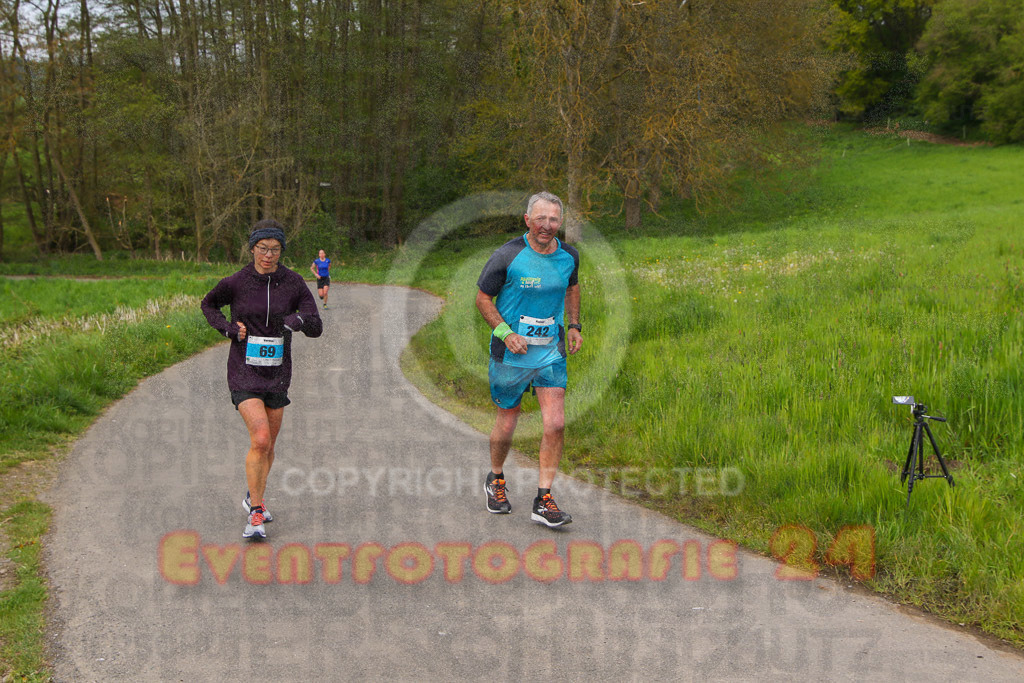 220501_1009_EV8_9674 | Sportfotografie im Rhein-Sieg Kreis, Köln, Bonn, NRW, Rheinland Pfalz, Hessen, etc. Unser Tätigkeitsfeld umfasst den Laufsport vom Volkslauf über den Marathon, Duathlon, Triathon bis zum Ultralauf wie Kölnpfad Ultra oder Schindertrail.