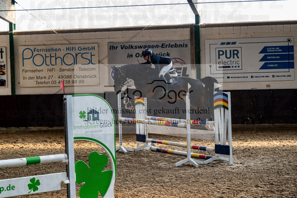 20240308-DOS_3270 | Entdecke hochwertige Reitturnierfotos von Foto Oger. Professionell, emotional und authentisch – jetzt Lieblingsmomente im Shop bestellen.Deutschlandweite Turnierfotografie. - Realisiert mit Pictrs.com