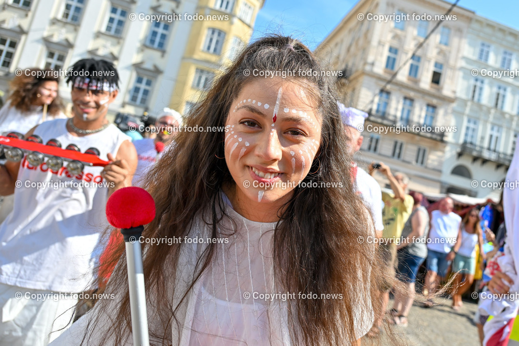 Pflasterspektakel_ 36. Linzer Pflasterspektakel 2024_ 18.07.2024-79 | 18.07.2023, Linz, AUT, 36. Linzer Pflasterspektakel 2024, im Bild diverse Kuenstler