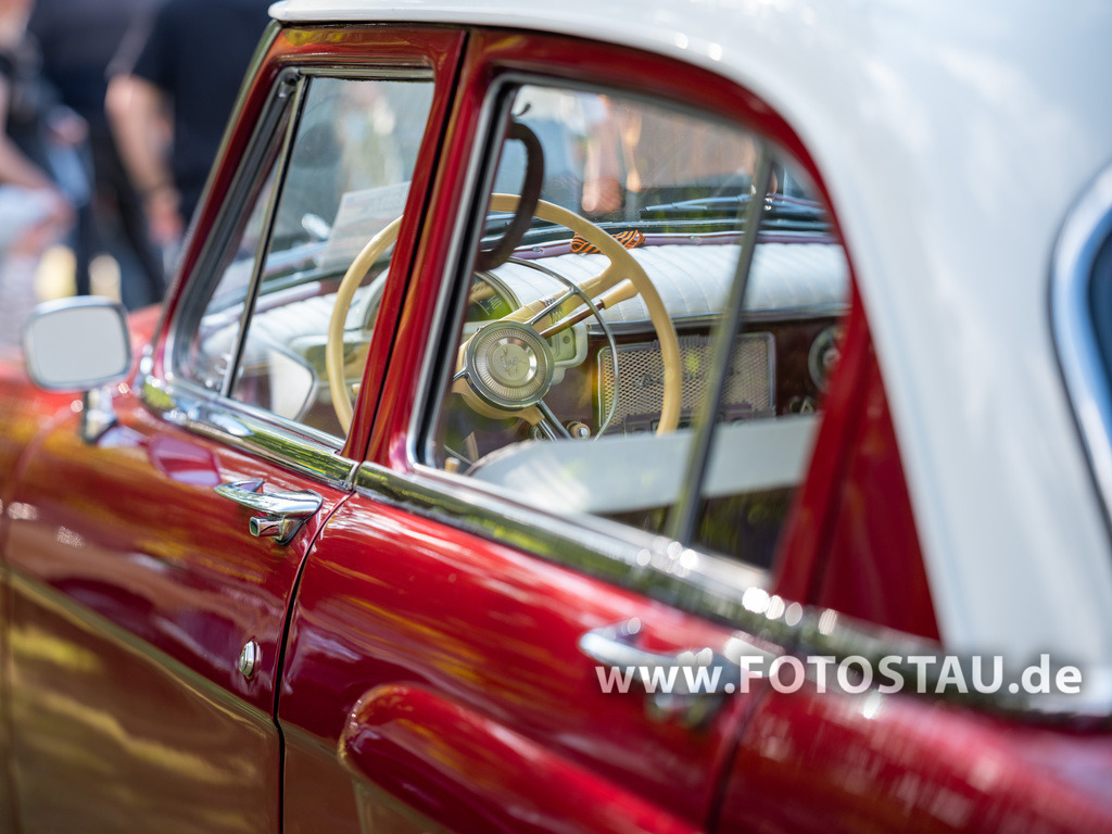 20250928-00032 | Quakenbrück 2025 Oldtimer und Youngtimer Treffen - Realisiert mit Pictrs.com