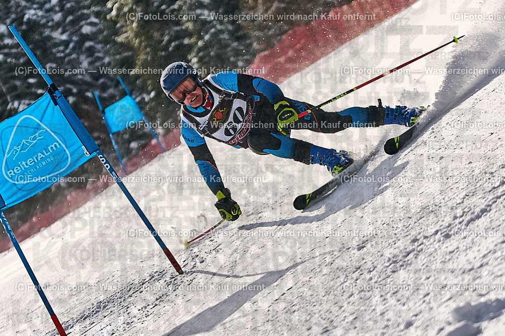 _ALP4278_MASTERS-CUP_Reiteralm_AC-GS_BRABEK Walter | FIS WORLD CUPMASTERS ALPINE SKIING, 28. MÄRZ 2026 - REITERALM | STMK | AUT.   Veranstaltet vom Masters-Referat des Deutschen Skiverbandes (DSV). Durchführende Organisation: WSV Pichl-Reiteralm, unterstütutzt von den Bergbahnen REITERALM bei Schladming und SKI AUSTRIA.                            Disziplin:  GiantSlalom.                                                 Kategorien:  A (Herrn 30-59 Jahre), B (Herrn ab 60 Jahre), C (Damen 30-59 Jahre), D (Damen ab 60 Jahre).                Rennstrecken:   Muldenliftpiste-I &amp; -II auf der Reiteralm.