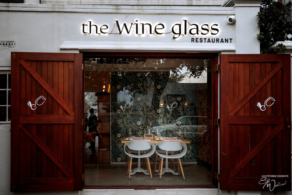 20230929-175835 SOUTHAFRIKA_-1 | Herzlich willkommen auf meiner Seite! Ich bin Elke Wallnisch, Deine Fotografin für lichtstarke Momente. Der Name steht für alles, was mich mit der Fotografie verbindet: Das Licht und seine machtvolle Wirkung auf eine Situation oder unsere Stimmung - Realisiert mit Pictrs.com