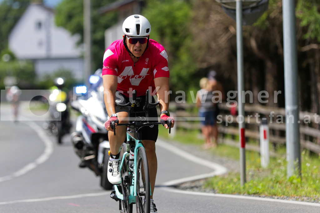 Klagenfurt 2026 | Eyal Arazi (ISR) Ironman, Klagenfurt 2026,  Lambichl, Klagenfurt , Austria. Photo: Ernst Krawagner - Realisiert mit Pictrs.com