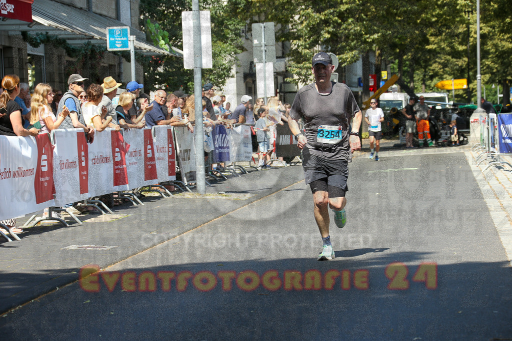 250621_1143_EX1_3857 | Sportfotografie im Rhein-Sieg Kreis, Köln, Bonn, NRW, Rheinland Pfalz, Hessen, etc. Unser Tätigkeitsfeld umfasst den Laufsport vom Volkslauf über den Marathon, Duathlon, Triathon bis zum Ultralauf wie Kölnpfad Ultra oder Schindertrail.