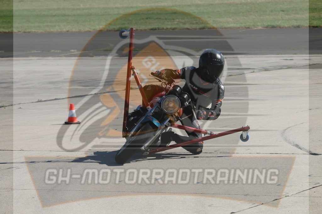 IMG_3641 | gh-motorradtraining-foto.de - Realisiert mit Pictrs.com