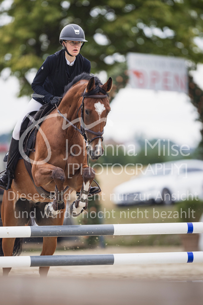 250711_BHO_L-SprmstAnf-1-238 | Deine schönsten Turniermomente als professionelle Fotos! Entdecke hochwertige Pferdesport-Fotografie im Online-Shop. Jetzt Fotos finden & bestellen!