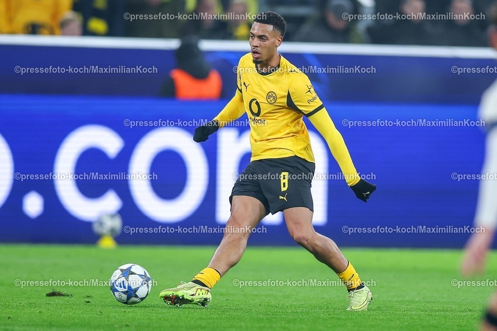 UCL25112501068 | 25.11.2025, Fußball, UEFA Champions League, Borussia Dortmund - FC Villarreal, BVB Stadion, 5. Spieltag, Saison 2025 2026: Felix Nmecha&nbsp;(BVB #08)  Regulations prohibit any use of photographs as image sequences and or quasi-video.