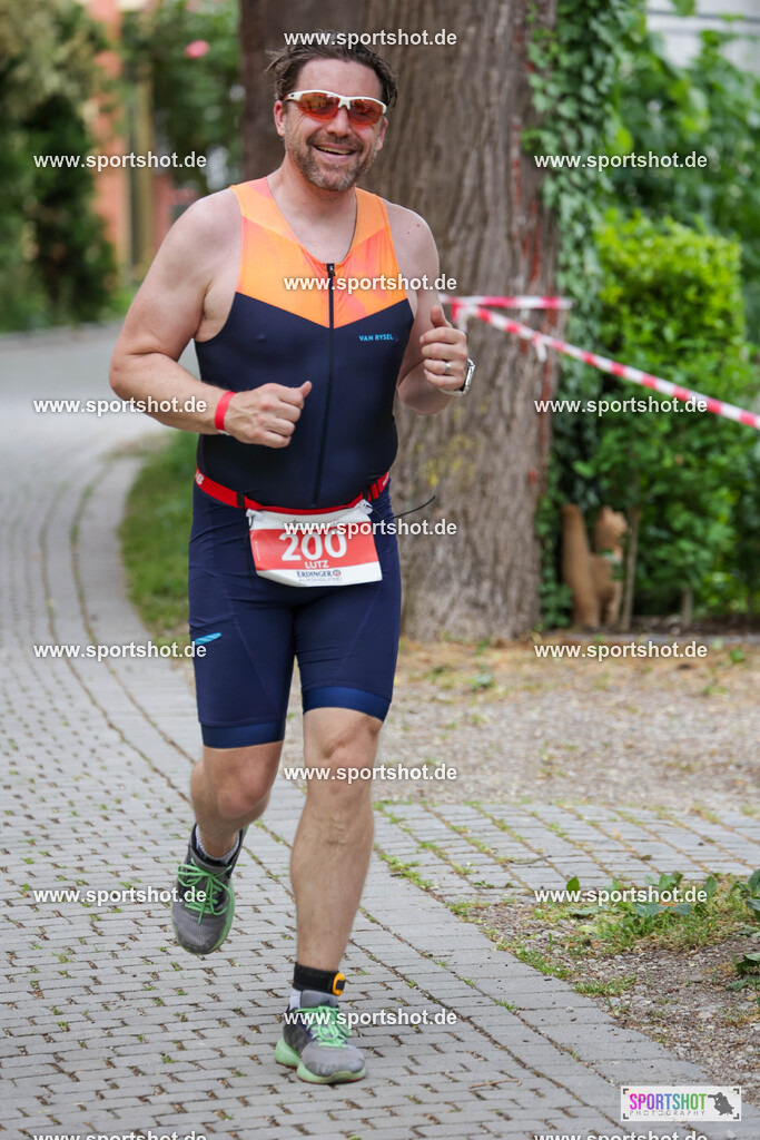 KSZ_8931 | Stadttriathlon Erding 2025. #yourpictrs #sportshot_your_pictrs @Sportshotphotography #stadttriathlonerding Copyright: www.sportshot.de