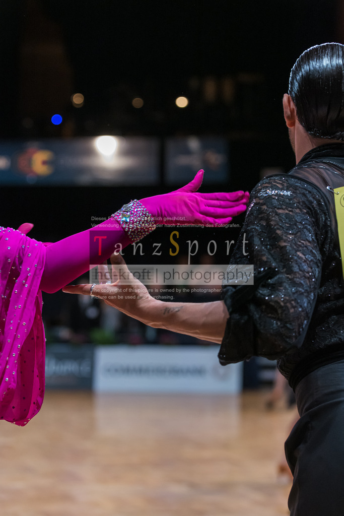 20250820_WDSF-Open-Latin-Rising Stars_1760 | Tanzsportbilder, Standardtanz, Lateintanz, WDSF, DTV, LTVB, dancecomp, goc, hessen tanzt, blaues band der spree, walzer, tango, wiener walzer, slowfox, quickstepp, samba, rumba, cha-cha-cha, paso doble. jive, hd-kroft photography, turniertanzsport