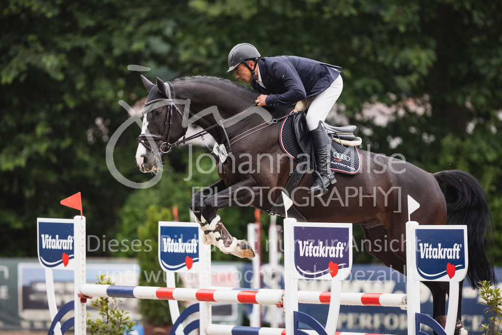 250610_Mühlen_SprPf-L1-311 | Deine schönsten Turniermomente als professionelle Fotos! Entdecke hochwertige Pferdesport-Fotografie im Online-Shop. Jetzt Fotos finden & bestellen!