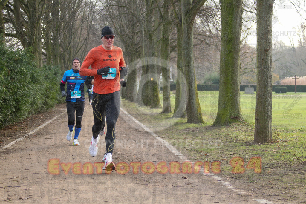 241231_1124_EV4_4458 | Sportfotografie im Rhein-Sieg Kreis, Köln, Bonn, NRW, Rheinland Pfalz, Hessen, etc. Unser Tätigkeitsfeld umfasst den Laufsport vom Volkslauf über den Marathon, Duathlon, Triathon bis zum Ultralauf wie Kölnpfad Ultra oder Schindertrail.