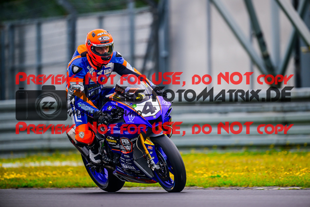 MaZZes_FotoMatrix_240831_6007705_5635 | STK1000