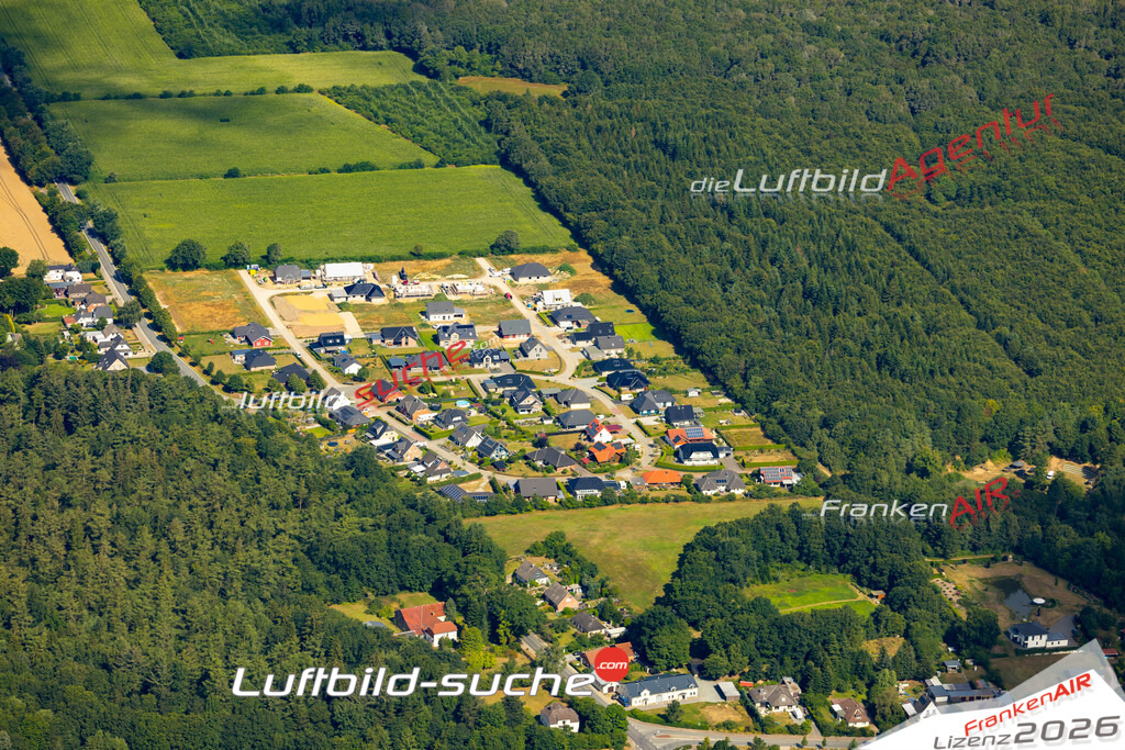 Das Luftbild der Stadt Wallsbüll wurde 2022 vom Flugzeug heraus erstellt (keine Drohnen-Aufnahmen) Aufnahmehöhe ca.450 Meter- hohe Bildauflösung und Druck-Qualität. Garantiert!