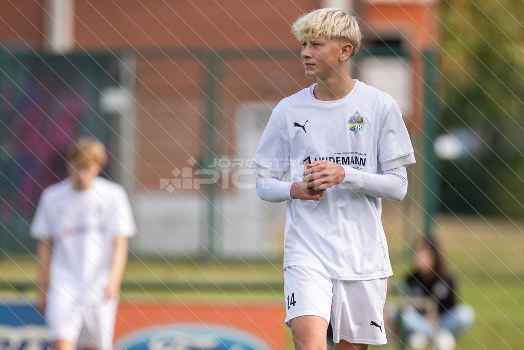 20251003_Picselweb-Fotografie_1R3_2146 | DFB Pokal 2. Runde, JFV A/O/B/H/H - SV Stuttgarter Kickers, Foto: Jörg Struwe - picselweb.de - Realisiert mit Pictrs.com