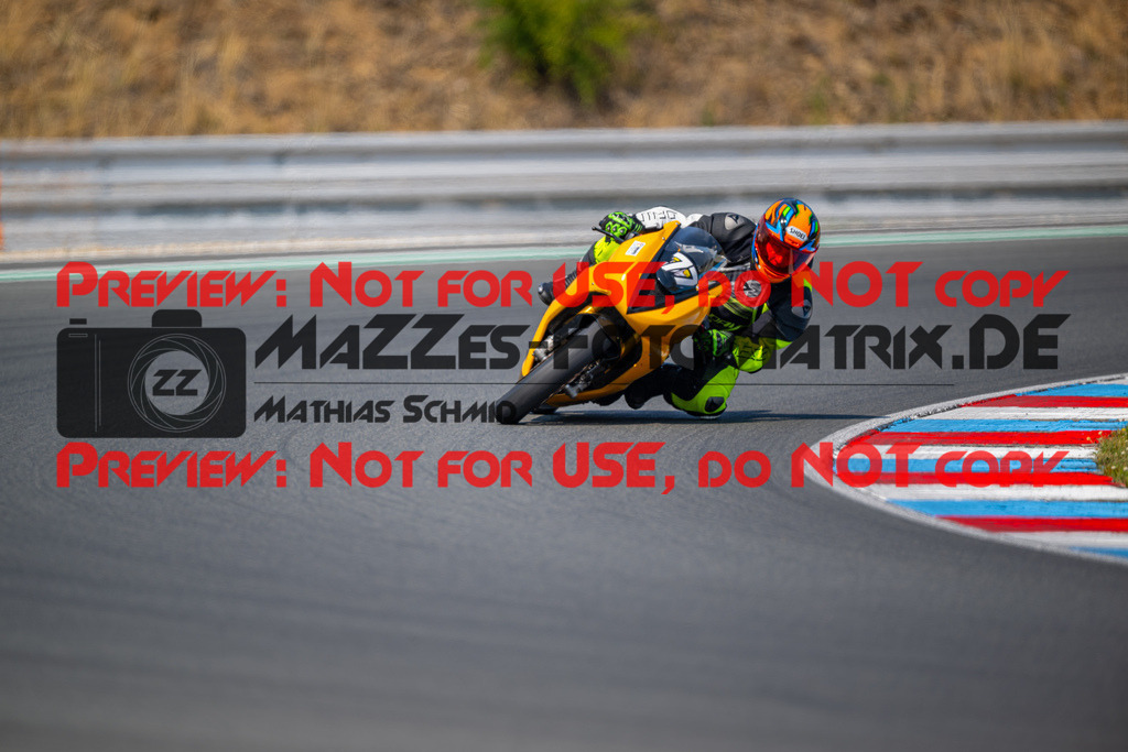 MaZZes-Fotomatrix-20260805-527289 | OPEN