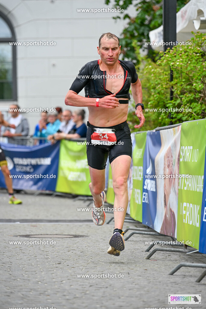 SZI_5584 | Stadttriathlon Erding 2025. #yourpictrs #sportshot_your_pictrs @Sportshotphotography #stadttriathlonerding Copyright: www.sportshot.de