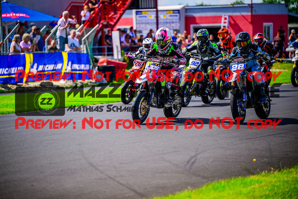 MaZZes_FotoMatrix_240714_6021986_0612 | S3