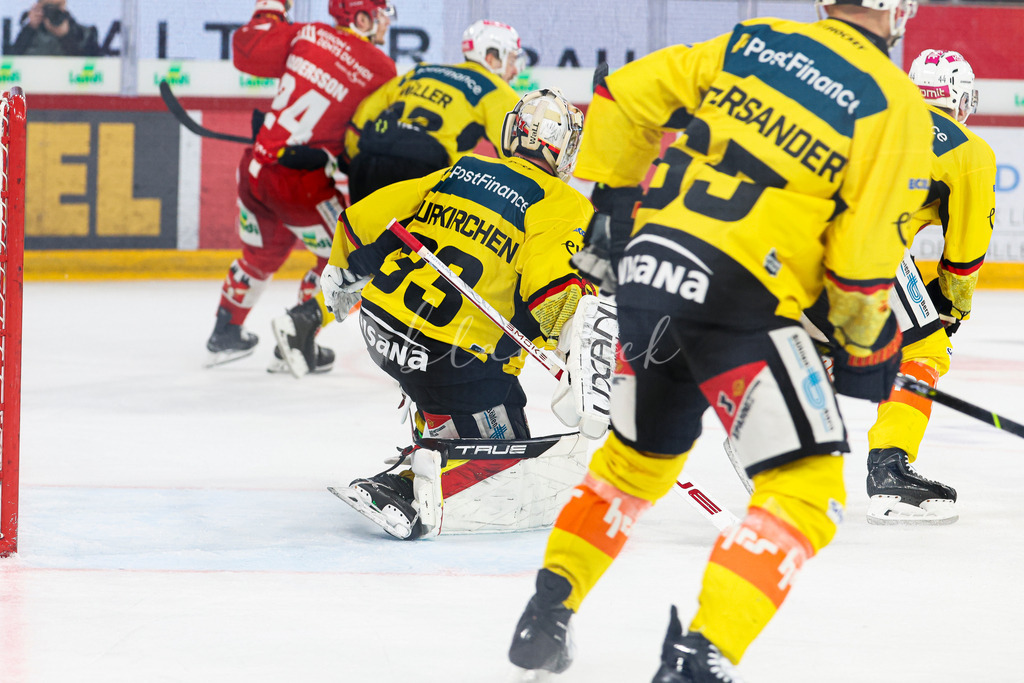 EHCB vs SCB 20260312_wb-4397 | Sportbilder, Sportfotograf, Hochzeits- und Eventfotografin, Flugshows, Portraits und Tiershooting, Aviation, Downhill, Nationalleague, Swissleague, International