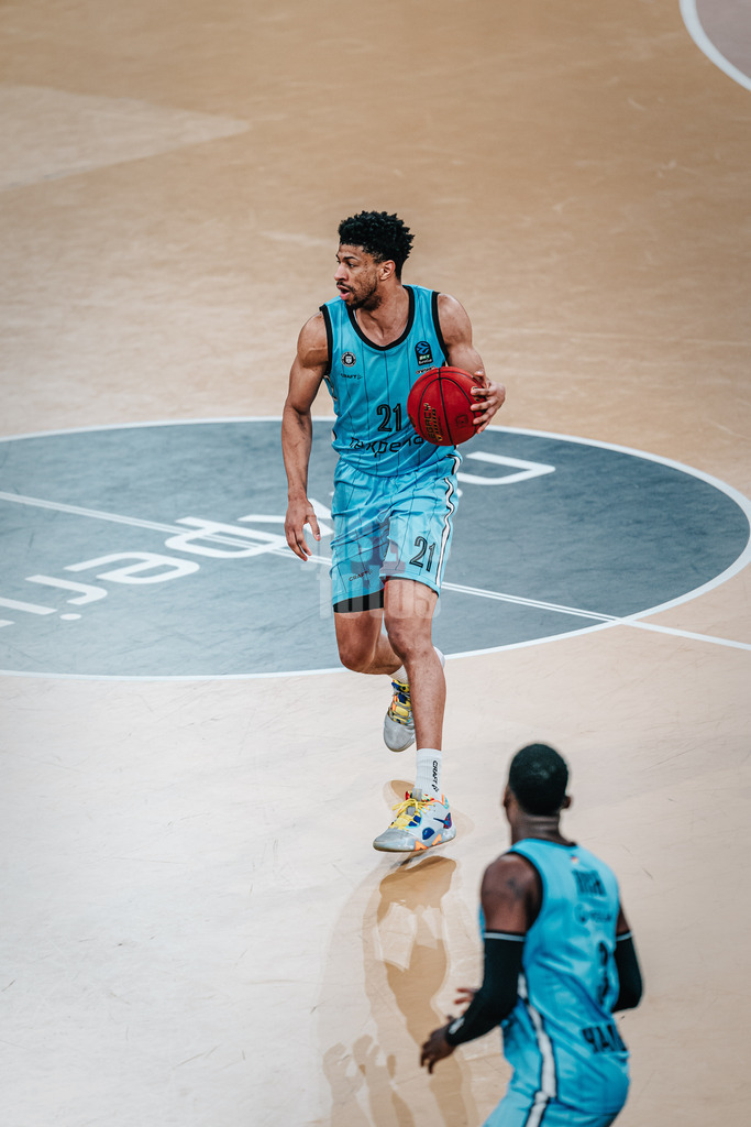 Basketball | Männer | Saison 2024/2025 | BKT EuroCup | Veolia Towers Hamburg vs. 7Bet-Lietkabelis Panevezys | 21.01.2025 | Jordan Barnett (#21, Veolia Towers Hamburg)