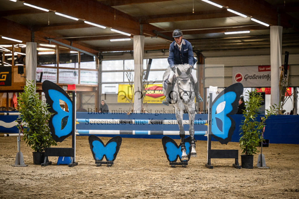 DOS_B1200 | Entdecke hochwertige Reitturnierfotos von Foto Oger. Professionell, emotional und authentisch – jetzt Lieblingsmomente im Shop bestellen.Deutschlandweite Turnierfotografie. - Realisiert mit Pictrs.com