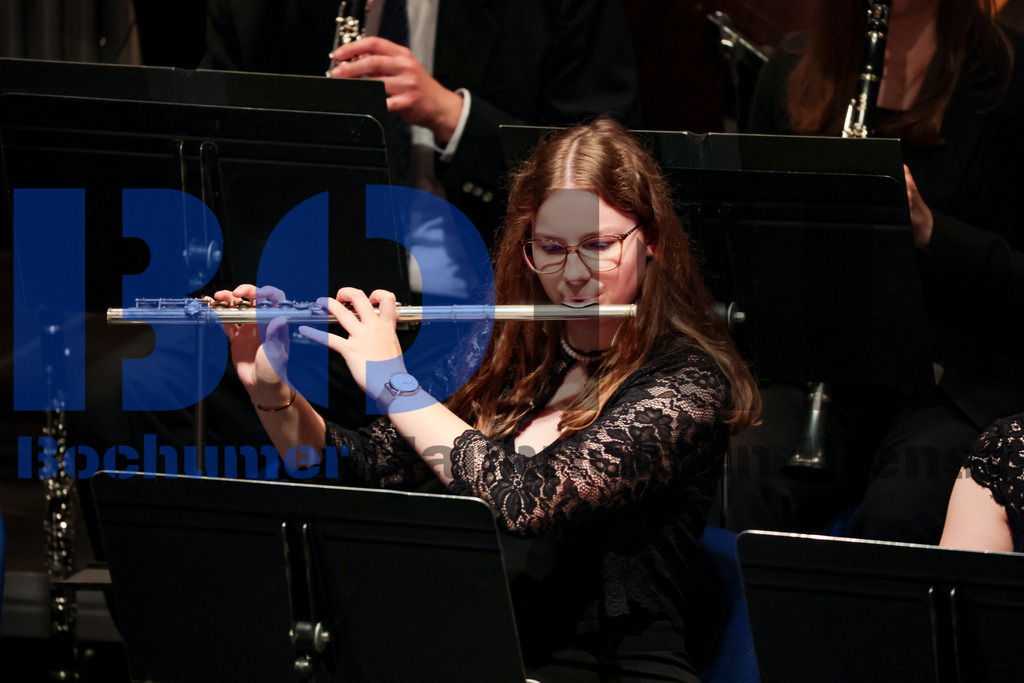 Maerkisches Jugendsinfonieorchester (MJO) {date} -  | {headline}(Foto: Sebastian Sendlak / BOND) - Realisiert mit Pictrs.com