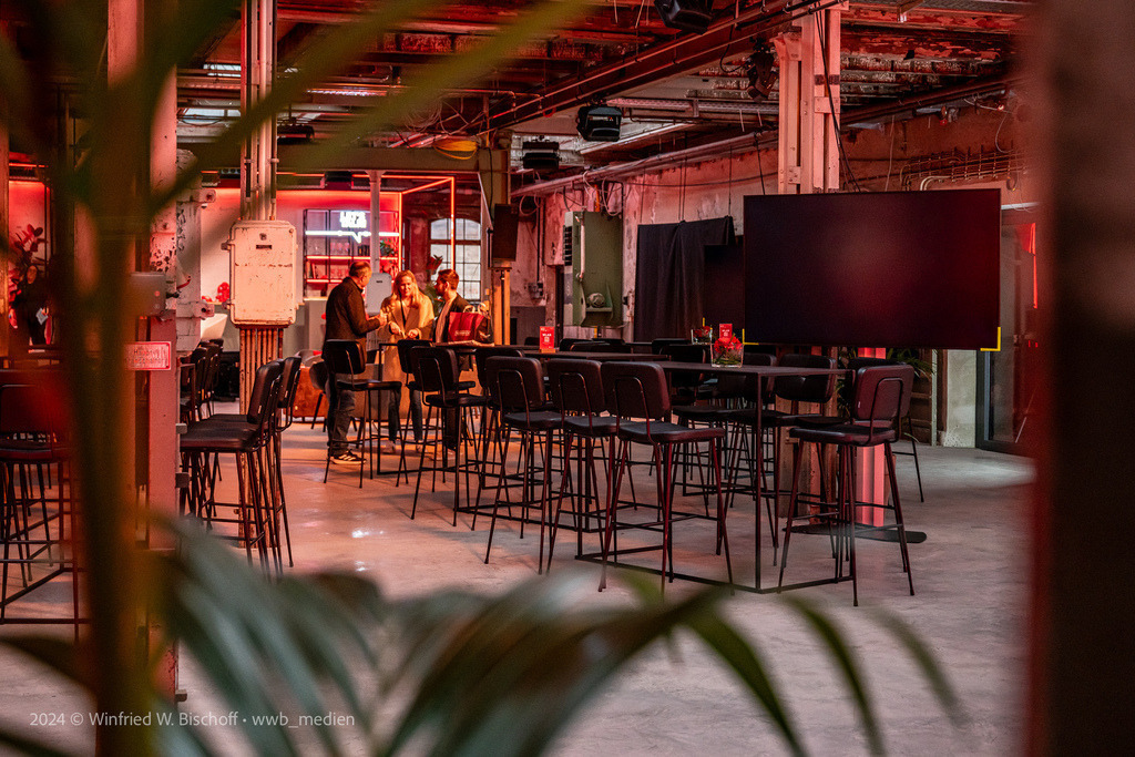 wwb_1861 | <Fotografie> <Video> <Film> <Winfried Bischoff> - Realisiert mit Pictrs.com